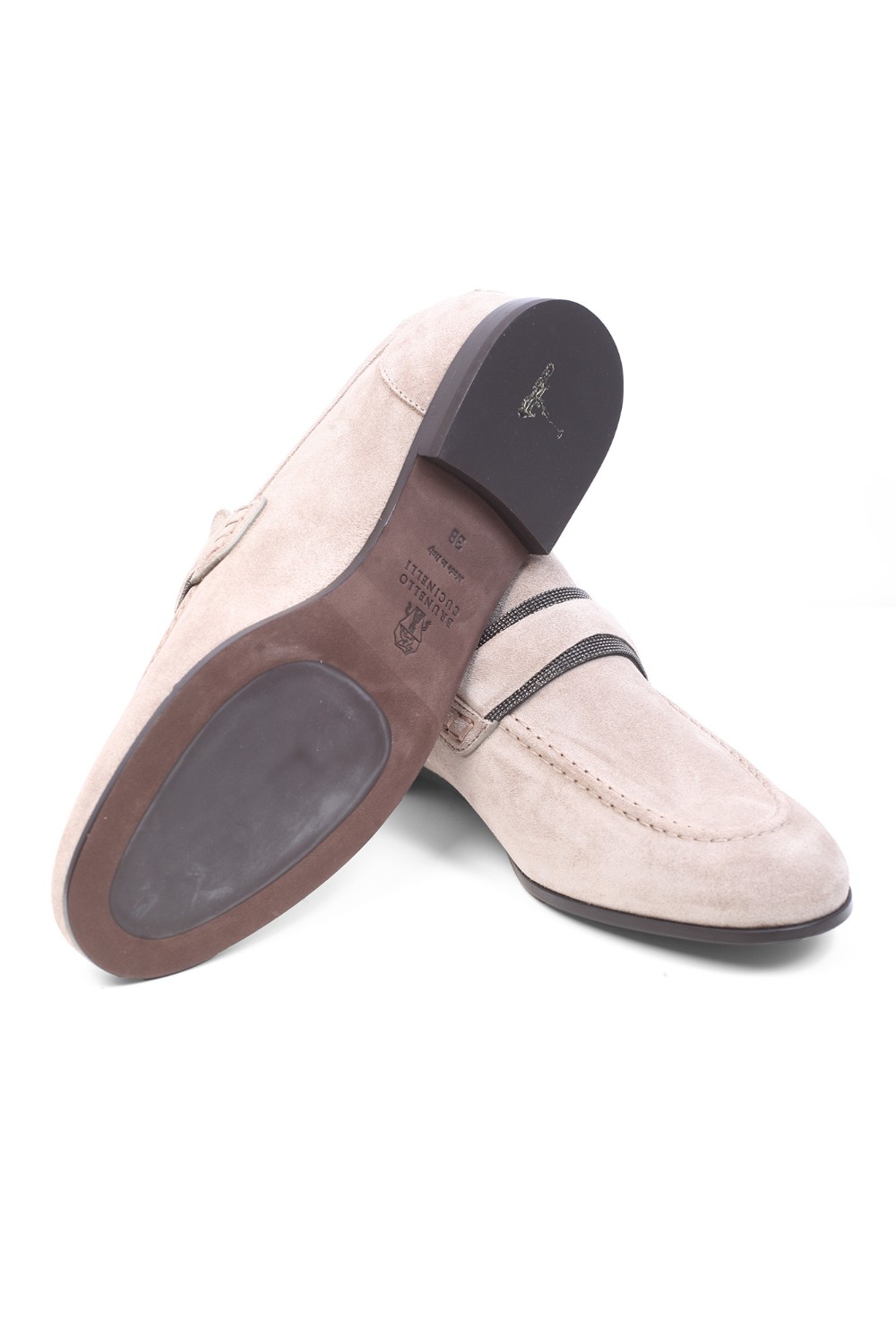 shop BRUNELLO CUCINELLI  Mocassino: Brunello Cucinelli mocassini in camoscio.
Fodera in pelle.
Suola in cuoio con tacco in gomma e isola antiscivolo sotto alla punta.
Decorazione in monile Nickel-free.
Composizione: 100% Pelle.
Fabbricato in Italia.. MZSFC2545-C8767 number 2492477